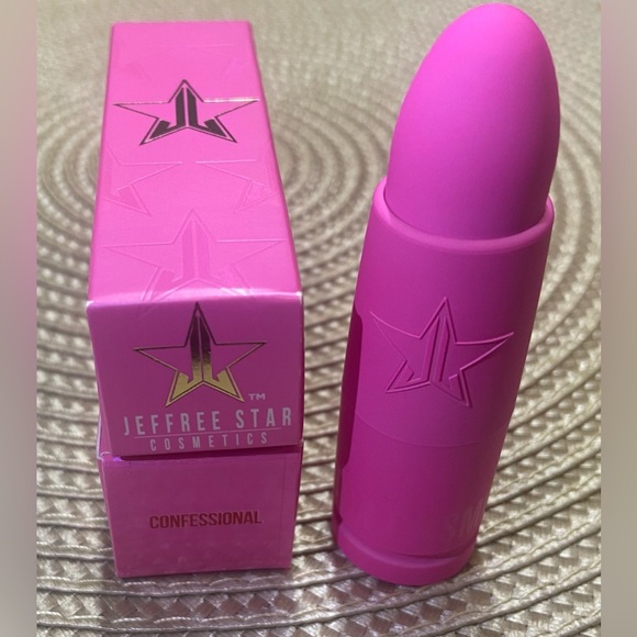 Confessional Jeffree Star Cosmetics Velvet Trap lipstick nwt - Picture 3 of 4